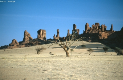 Klíčová slova: Soukup Daniel photos fotografie ?ad Tchad Afrika travel cestovn pamtky